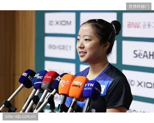 韩国新星申裕斌成功跻身世界前十，成为女乒不可忽视的力量。